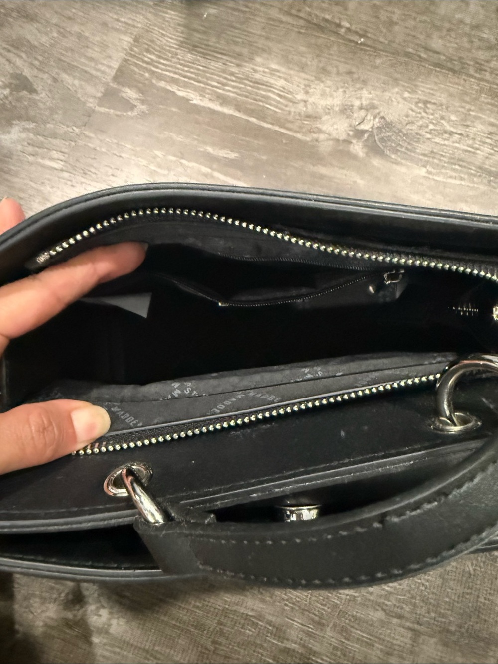 Steve Madden Black Structured Top-Handle Evelyn bag - Picture 5 of 10